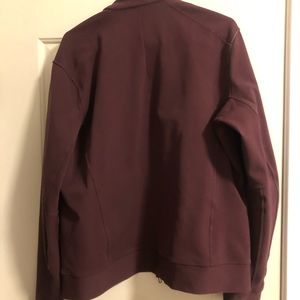 Great condition mens Large lululemon zip up